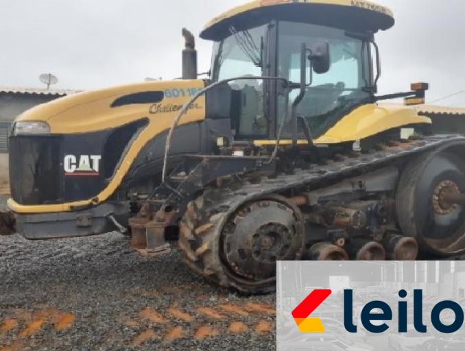TRATOR CAT CHALLENGER MT 165B
