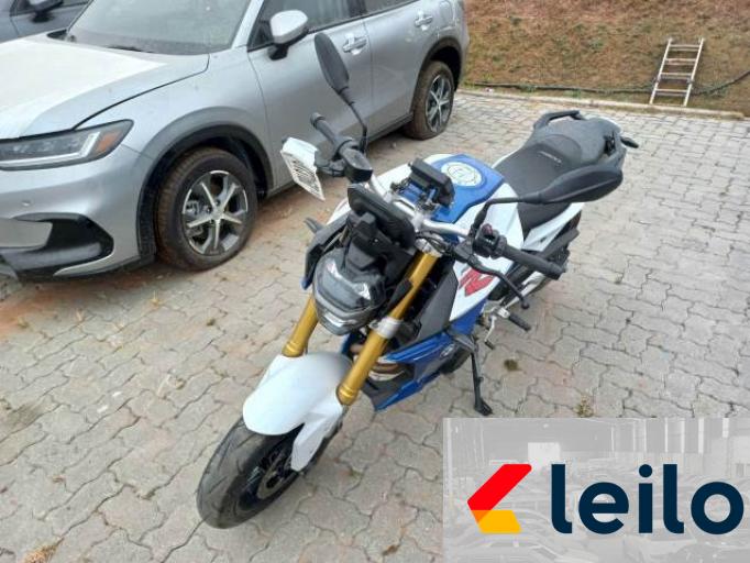 BMW F 900 R SPORT 23/24