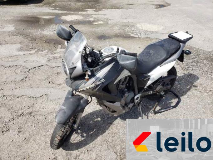 HONDA XL700V 14/14
