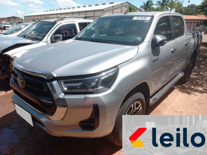 TOYOTA HILUX 21/21