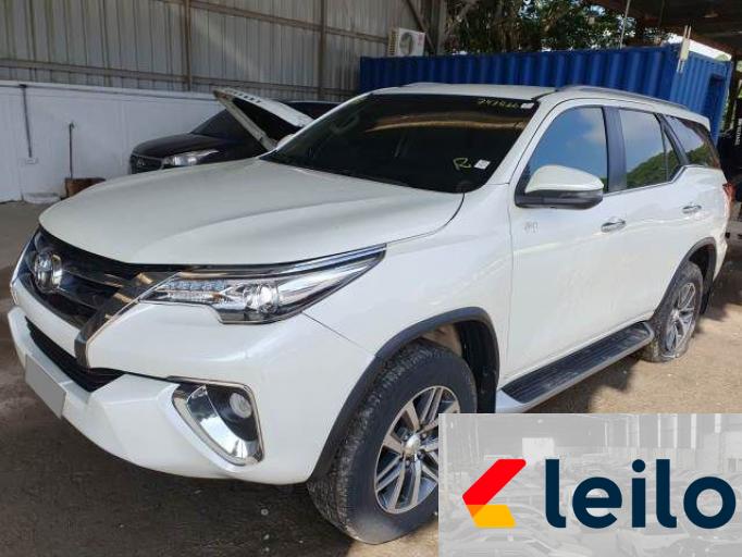 TOYOTA HILUX SW4 20/20